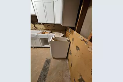 1560 S Brooks Road S, Muskegon, MI 49442 - Photo 15