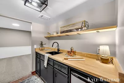 3425 Cascade Road SE, Grand Rapids, MI 49546 - Photo 23