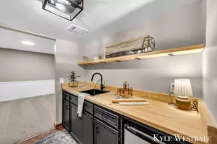 3425 Cascade Rd SE, Grand Rapids, MI 49546 - Photo 23