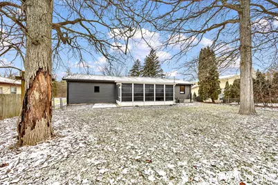 3425 Cascade Road SE, Grand Rapids, MI 49546 - Photo 31