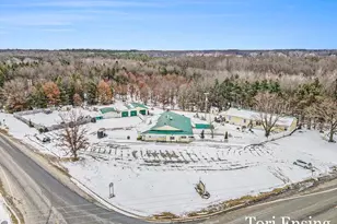 2529 S Greenville Rd, Greenville, MI 48838 - Photo 41