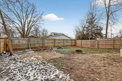 620 E Green Street, Marshall, MI 49068 - Photo 25
