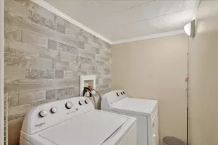 620 E Green St, Marshall, MI 49068 - Photo 19