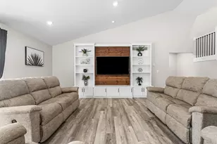 9887 Clyde Park Ave SW, Byron Center, MI 49315 - Photo 13