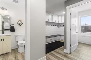 9887 Clyde Park Ave SW, Byron Center, MI 49315 - Photo 25