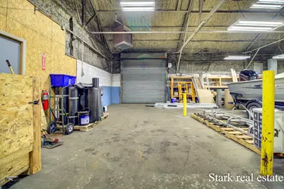 2200 Roberts Street, Muskegon, MI 49444 - Photo 17