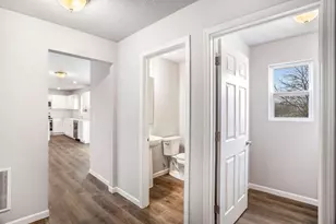 8807 Cowley Ct, Richland, MI 49083 - Photo 11