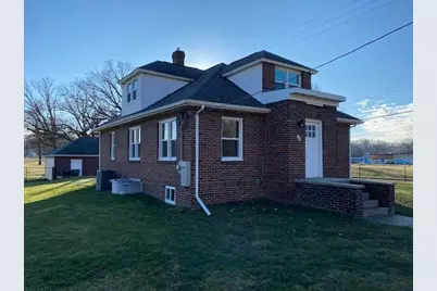 745 Upton Avenue, Springfield, MI 49037 - Photo 3