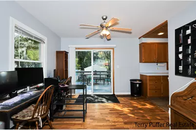 1006 Merritt Street SE, Grand Rapids, MI 49507 - Photo 5