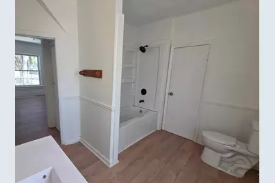 225 W Lincoln Avenue, Ionia, MI 48846 - Photo 9