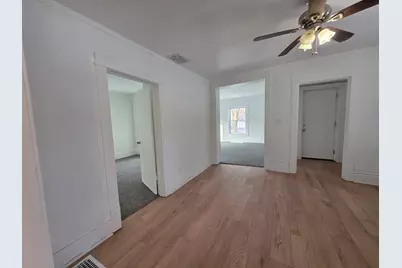 225 W Lincoln Avenue, Ionia, MI 48846 - Photo 13