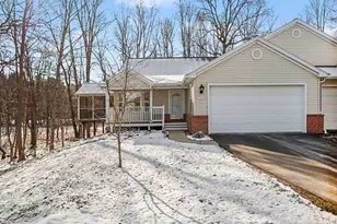 212 Chauncey Ct, Marshall, MI 49068 - Photo 1
