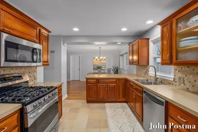 1935 Menominee Drive SE, Grand Rapids, MI 49506 - Photo 9