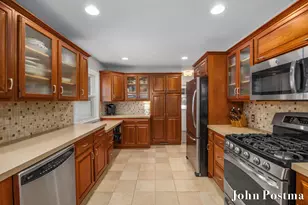 1935 Menominee Dr SE, Grand Rapids, MI 49506 - Photo 11