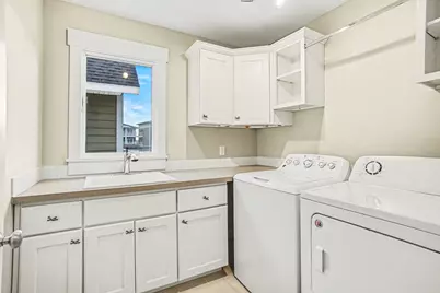 920 W Savidge Street #6, Spring Lake, MI 49456 - Photo 23
