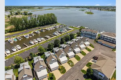 920 W Savidge Street #6, Spring Lake, MI 49456 - Photo 41