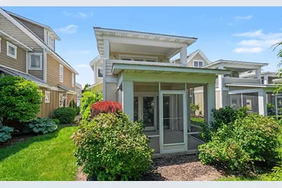 920 W Savidge Street #6, Spring Lake, MI 49456 - Photo 3
