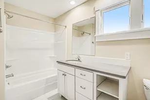 920 W Savidge St, Spring Lake, MI 49456 - Photo 21