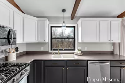 6771 Juneview Court NE, Rockford, MI 49341 - Photo 23