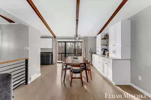 6771 Juneview Ct NE, Rockford, MI 49341 - Photo 9