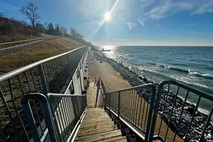 3626 Lakeshore Dr K9, Saint Joseph, MI 49085 - Photo 25