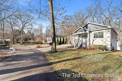 380 Elm Street, Holland, MI 49424 - Photo 3