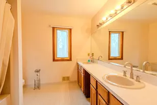 34508 Marina Ct, Westland, MI 48185 - Photo 21