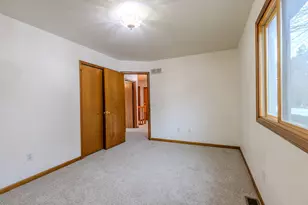 34508 Marina Ct, Westland, MI 48185 - Photo 25