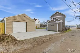 641 Butterworth St SW, Grand Rapids, MI 49504 - Photo 31