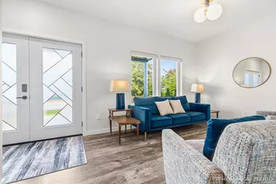 593 W Webster Avenue, Muskegon, MI 49440 - Photo 37