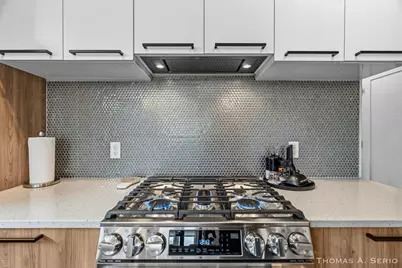 593 W Webster Avenue, Muskegon, MI 49440 - Photo 11