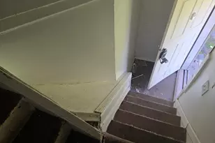 323 Ferry Ave, Pontiac, MI 48341 - Photo 17