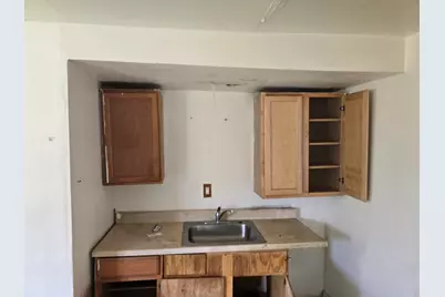 323 Ferry Avenue, Pontiac, MI 48341 - Photo 5