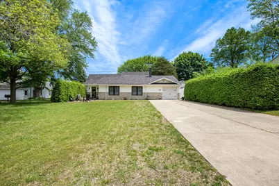 121 S Barker Street, New Buffalo, MI 49117 - Photo 3