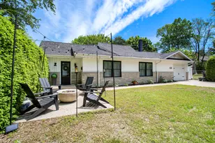 121 S Barker St, New Buffalo, MI 49117 - Photo 1