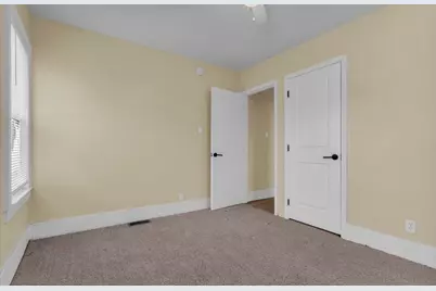 10320 Crocuslawn Street, Detroit, MI 48204 - Photo 13