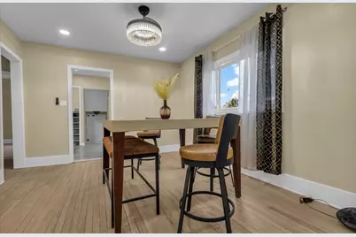 10320 Crocuslawn Street, Detroit, MI 48204 - Photo 5