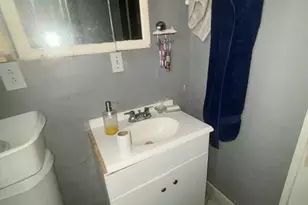 4030 Lemay St, Detroit, MI 48214 - Photo 11