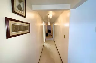 7361 Radcliff Dr, West Bloomfield, MI 48322 - Photo 37