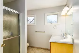 9638 Main St, Whitmore Lake, MI 48189 - Photo 25