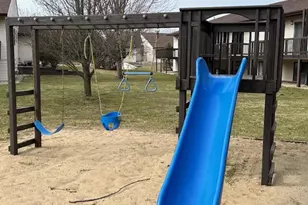 2700 Stonegate Dr SW, Wyoming, MI 49519 - Photo 21