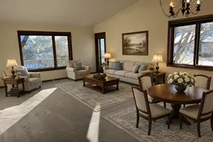 2700 Stonegate Dr SW, Wyoming, MI 49519 - Photo 9