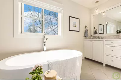 2377 Lake Birch Court NE, Grand Rapids, MI 49525 - Photo 39