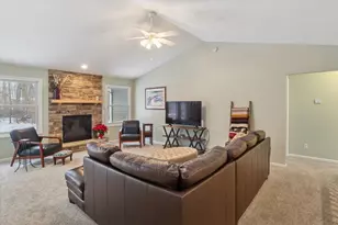 2402 Crest Haven Blvd, Berrien Springs, MI 49103 - Photo 5