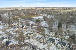 1730 Philadelphia Ave SE, Grand Rapids, MI 49507 - Photo 49