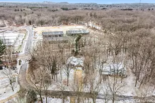 6288 Hawthorne Ct, Saugatuck, MI 49453 - Photo 39