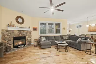6288 Hawthorne Ct, Saugatuck, MI 49453 - Photo 5