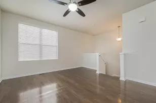 329 Glenhurst Blvd, Rochester Hills, MI 48307 - Photo 3