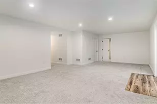 3439 Hidden Cove Ln, Hudsonville, MI 49426 - Photo 33