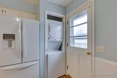3364 Chestnut Avenue SW, Grandville, MI 49418 - Photo 13